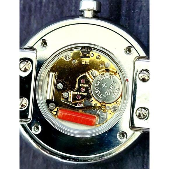 Movado Edge 34mm 5.5 Inch Sapphire Crystal Ladies‎ Watch Runs main image 9